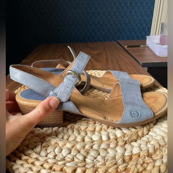 Born Sandals Size 10 Leather Rubber Comfortable Summer Vacation Casual Office - Picture 8 of 10